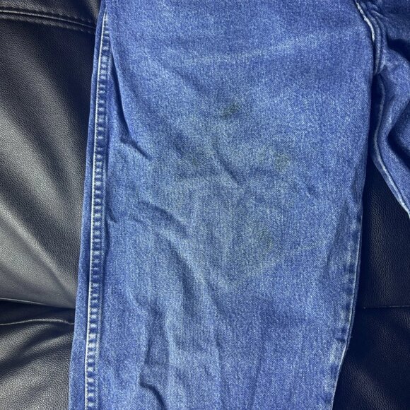 Wrangler Men's Straight Leg Jeans Blue Denim Relaxed Fit Rugged Wear 38x32 - Picture 4 of 16